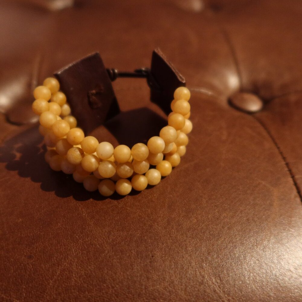 $195 Chan Luu 5 row yellow jade bracelet brown leather